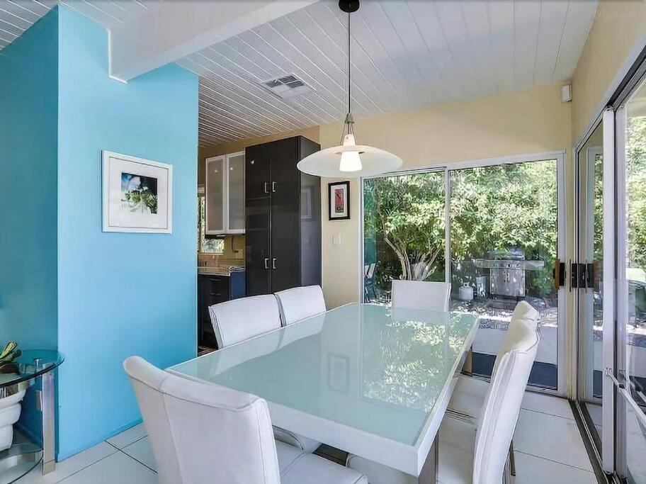 Serene 4 Bed 3 Bath Heated Pool Natural Backyard Heart Of Palm Springs Eksteriør bilde